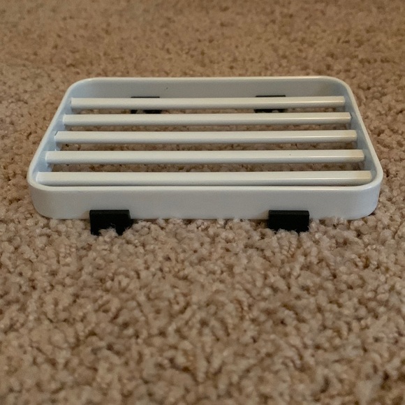 Tower Bar Soap Tray in White with Black Rubber Feet - Picture 2 of 2